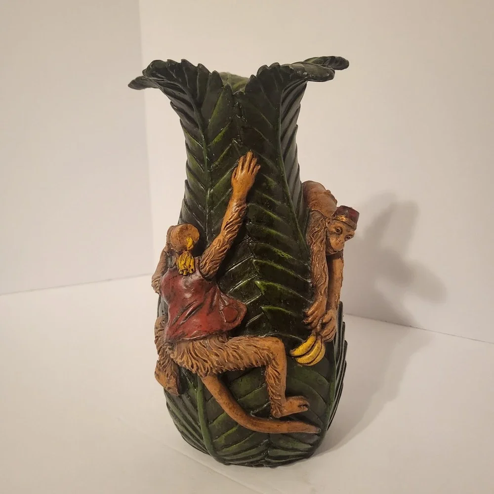 Cedar‎ Creek Collection 3D Palm Leaf Monkey & Banana Resin Vase - Tropical Decor